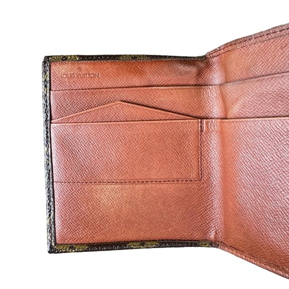 LOUIS VUITTON Vintage Monogram Logo Elise Trifold Wallet - Picture 6 of 16